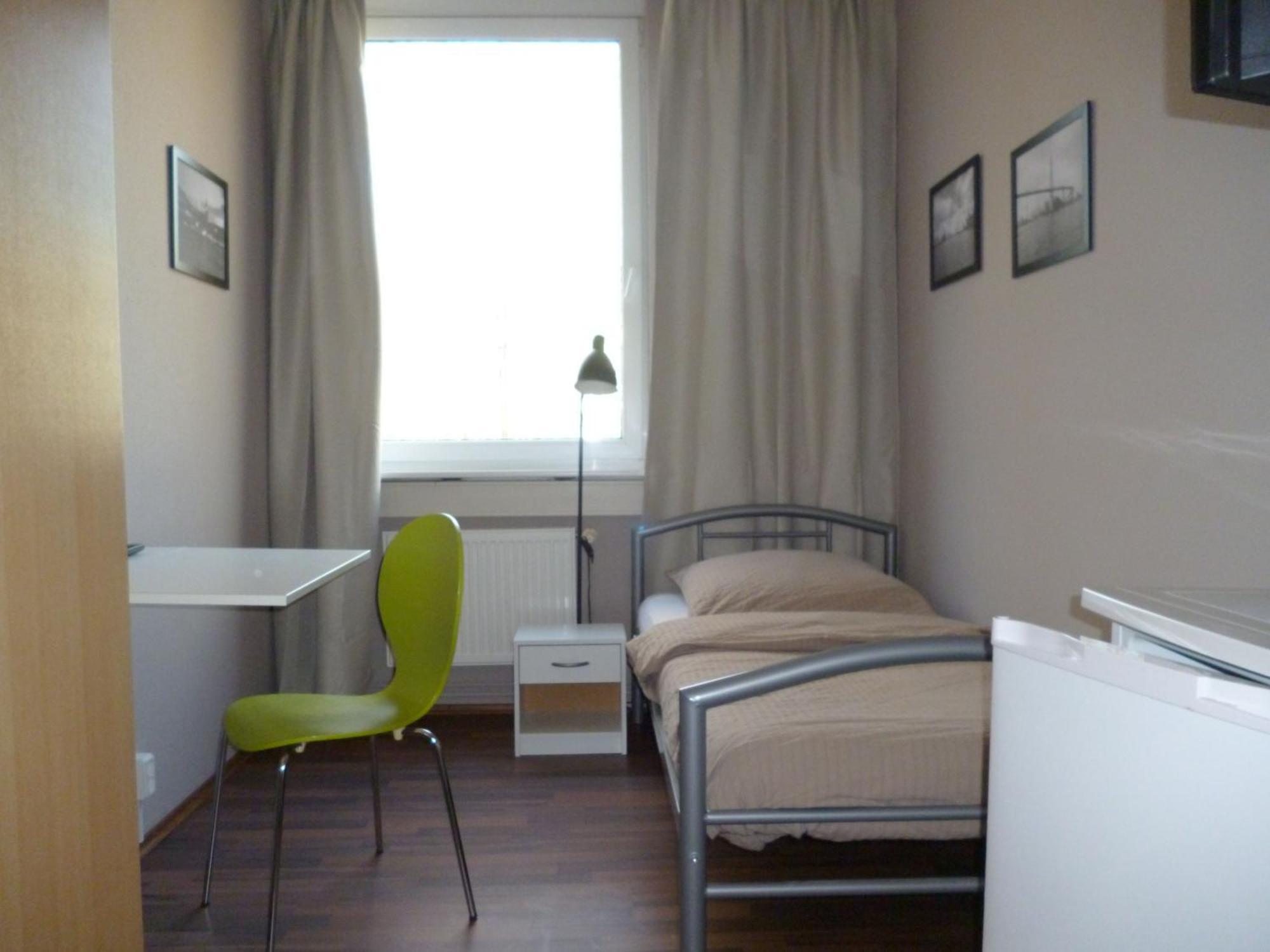 Bergedorf Haus 9 Hotell Hamburg-Harburg Exteriör bild