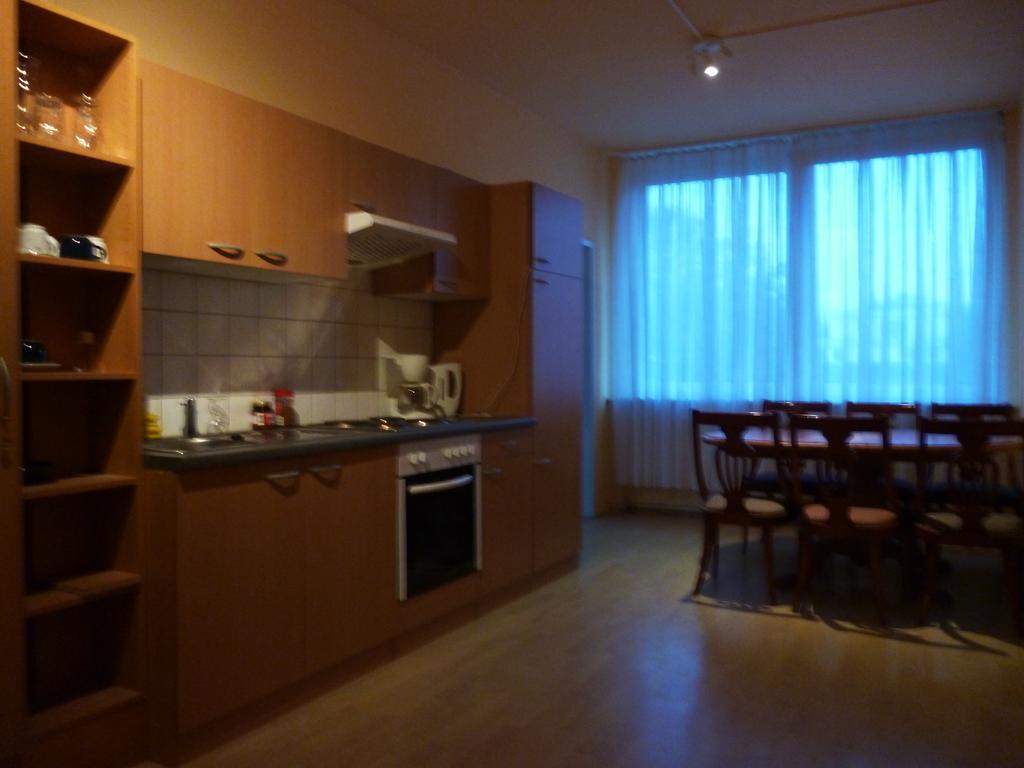 Bergedorf Haus 9 Hotell Hamburg-Harburg Exteriör bild