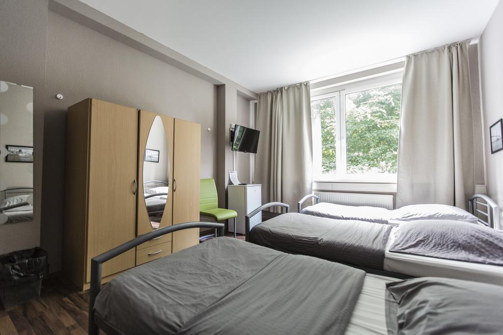 Bergedorf Haus 9 Hotell Hamburg-Harburg Exteriör bild